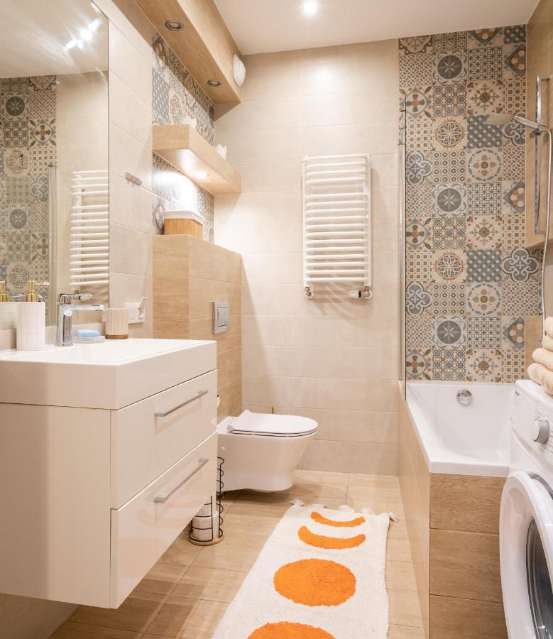 Live Z Ogrodem, Parking, Grill Apartment Lodz (Lodz)